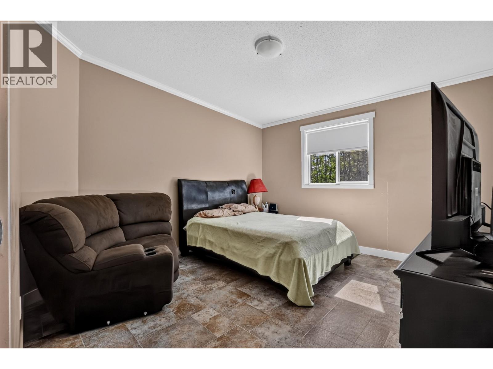 61730 W 16 Highway, Cluculz Lake, British Columbia  V0J 3A1 - Photo 16 - R3158842