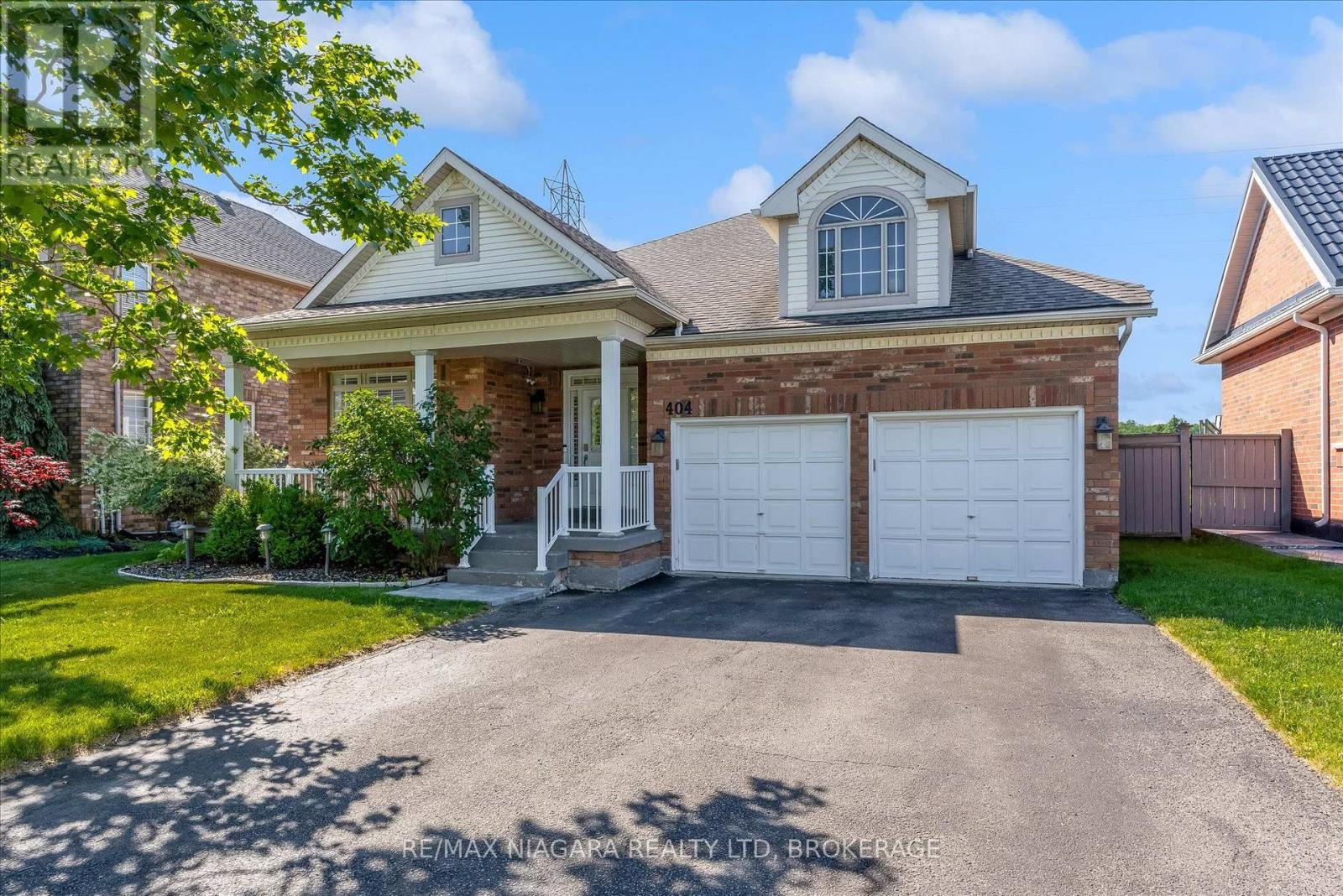 404 Wright Crescent, Niagara-On-The-Lake, Ontario  L0S 1J0 - Photo 2 - X13712270