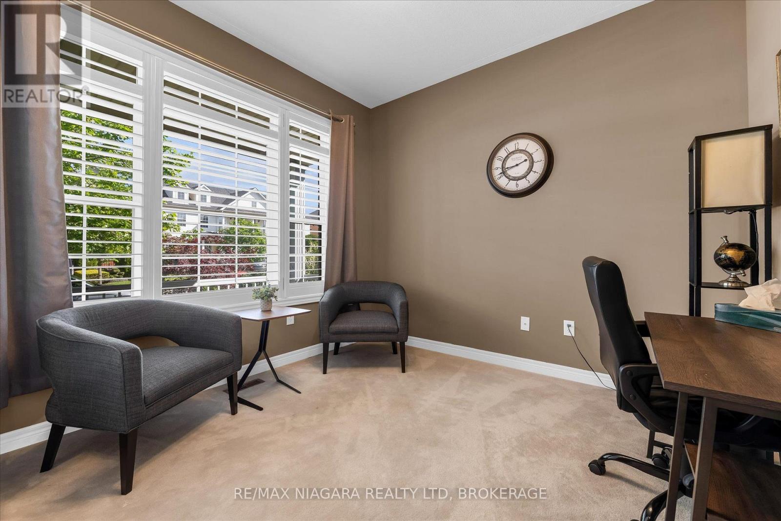 404 Wright Crescent, Niagara-On-The-Lake, Ontario  L0S 1J0 - Photo 3 - X13712270