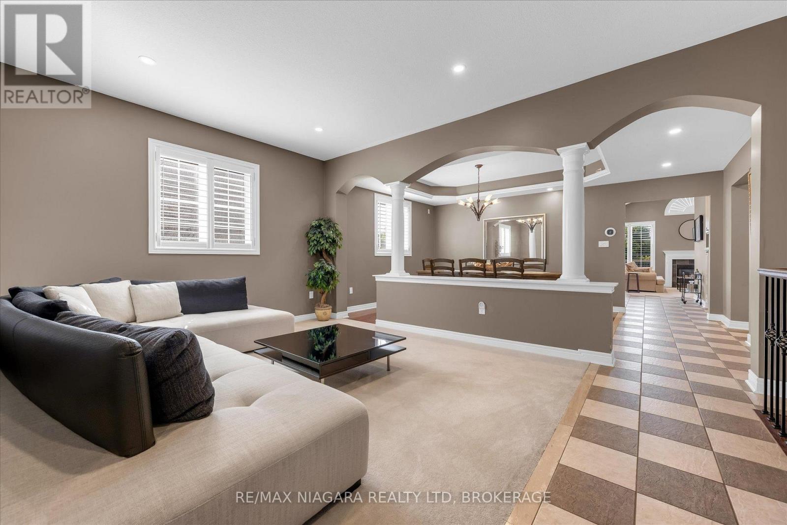 404 Wright Crescent, Niagara-On-The-Lake, Ontario  L0S 1J0 - Photo 4 - X13712270
