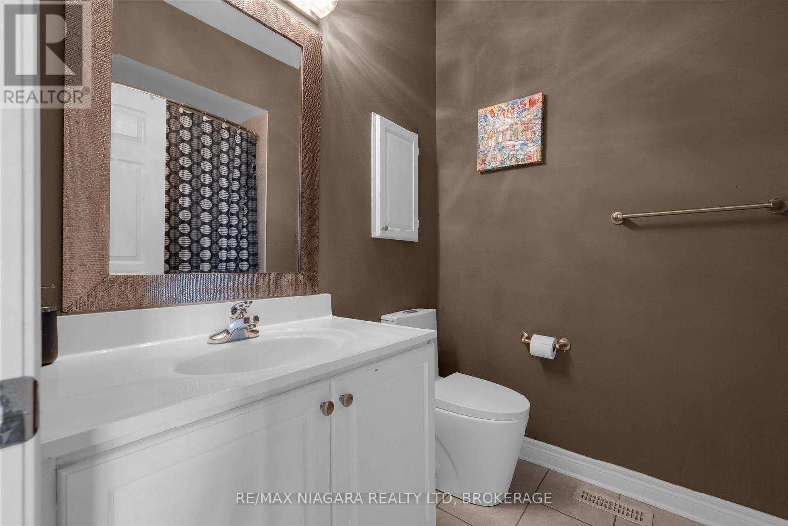 404 Wright Crescent, Niagara-On-The-Lake, Ontario  L0S 1J0 - Photo 9 - X13712270