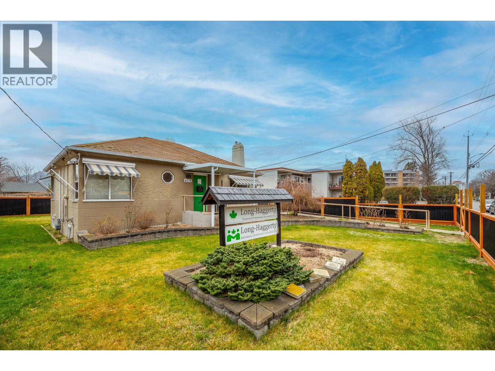 479 Winnipeg Street, Penticton, British Columbia V2A 5M7 - Photo 3 - 10380013