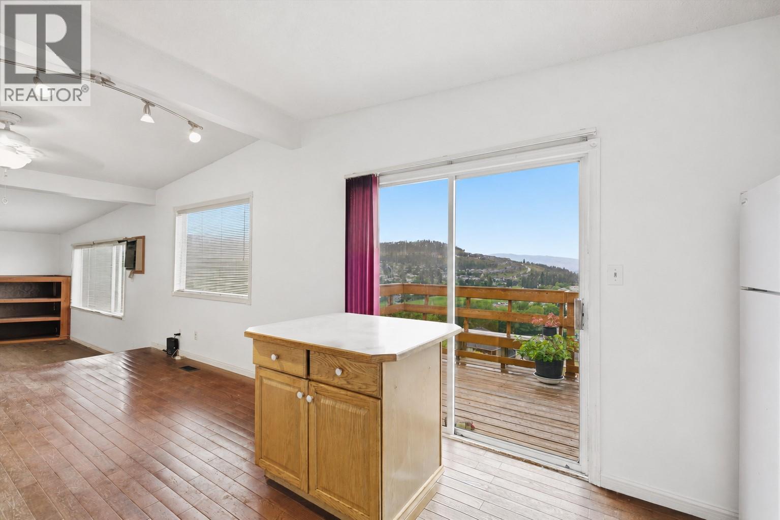 1460 Lund Road, Kelowna, British Columbia  V1X 4K4 - Photo 12 - 10390298
