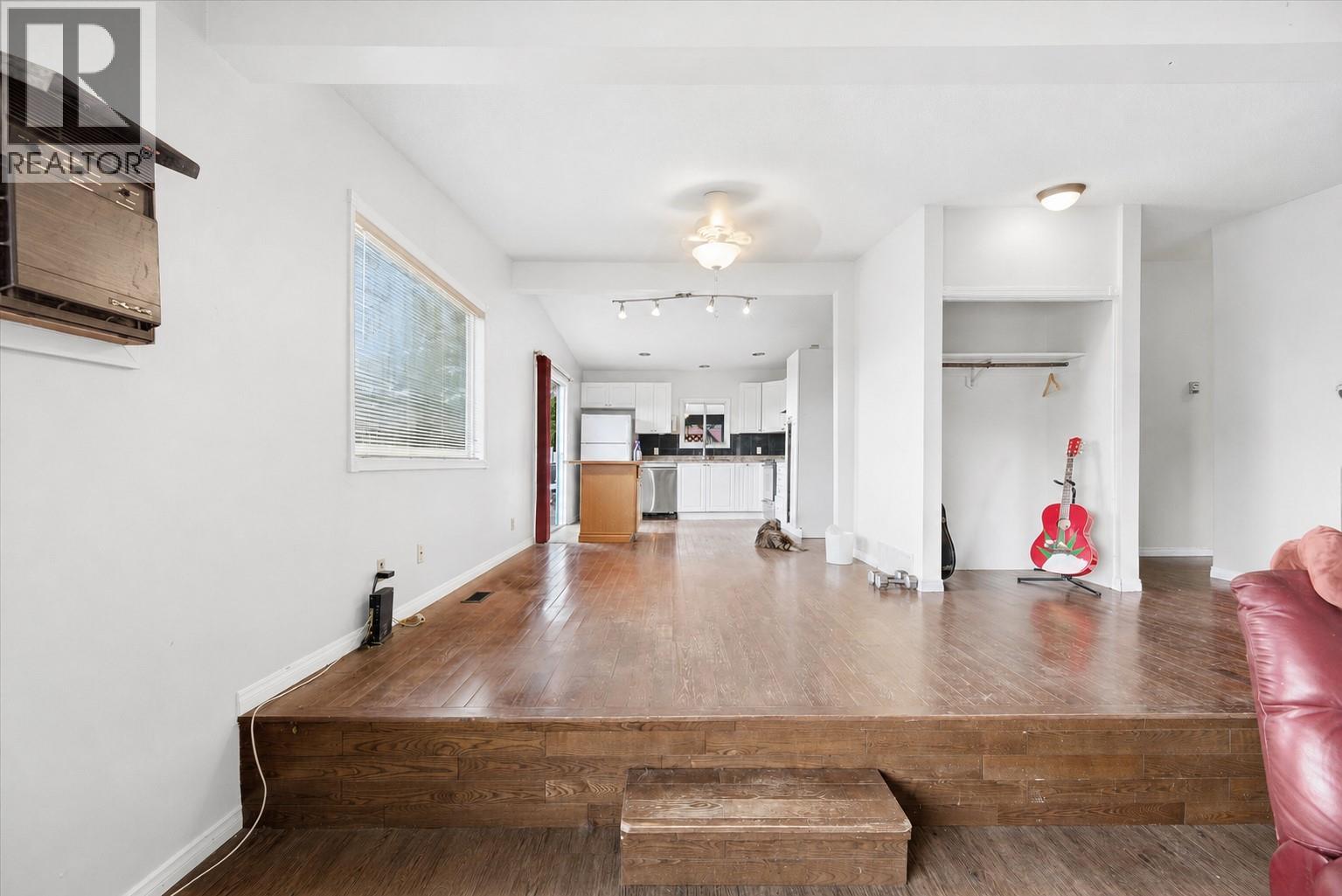 1460 Lund Road, Kelowna, British Columbia  V1X 4K4 - Photo 14 - 10390298