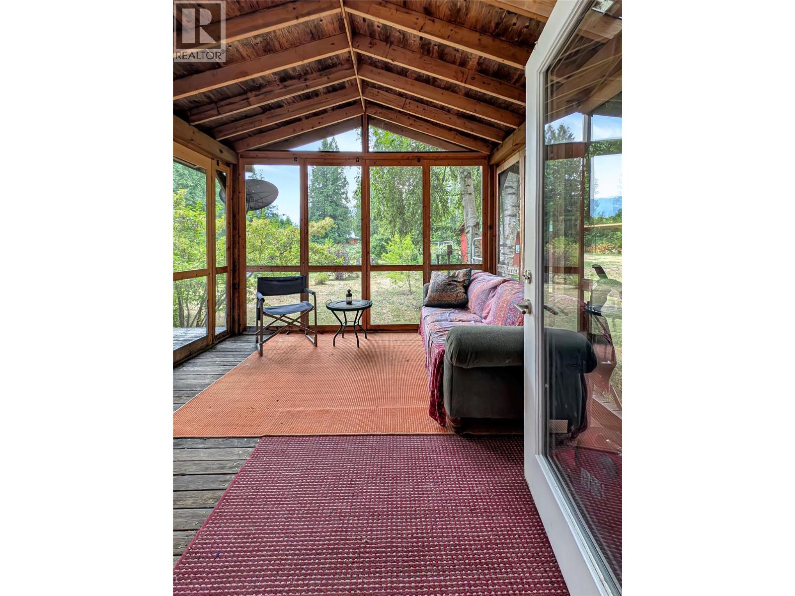 6518 Slocan River Road, Winlaw, British Columbia  V0G 2J0 - Photo 19 - 10398770