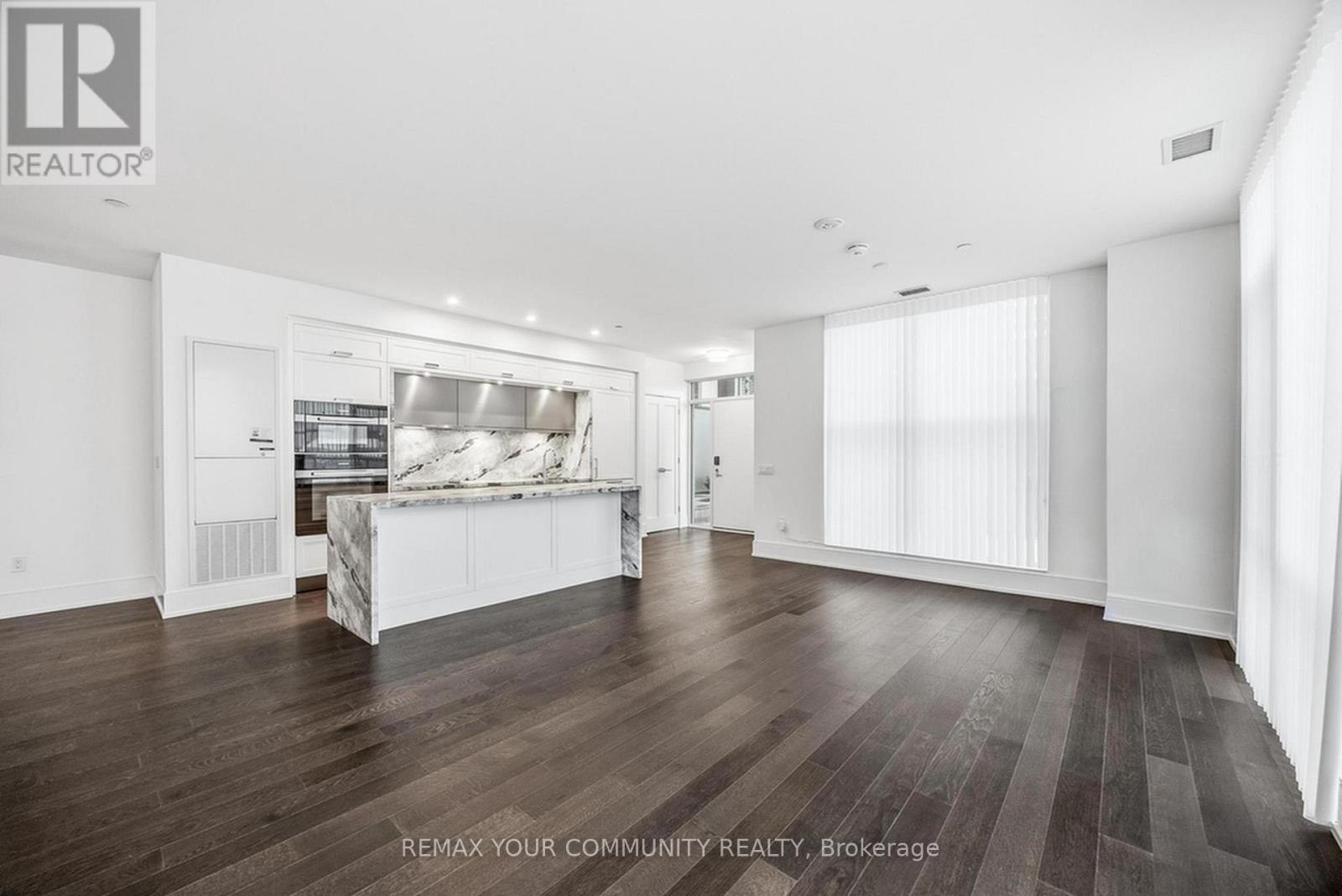 110 - 10 Inn On The Park Drive, Toronto, Ontario  M3C 0P9 - Photo 13 - C13712278