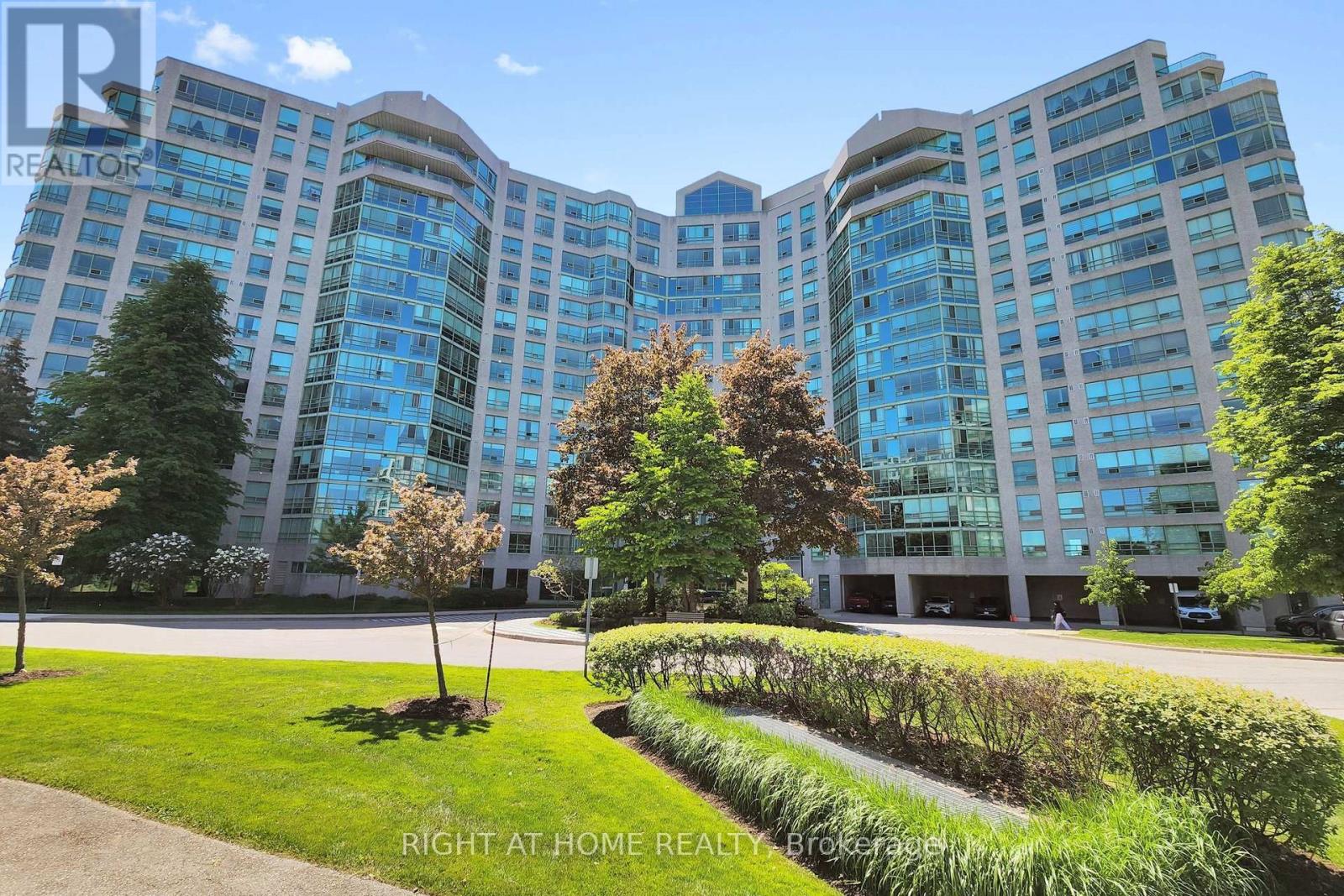 1120 - 7805 BAYVIEW AVENUE, Markham, Ontario