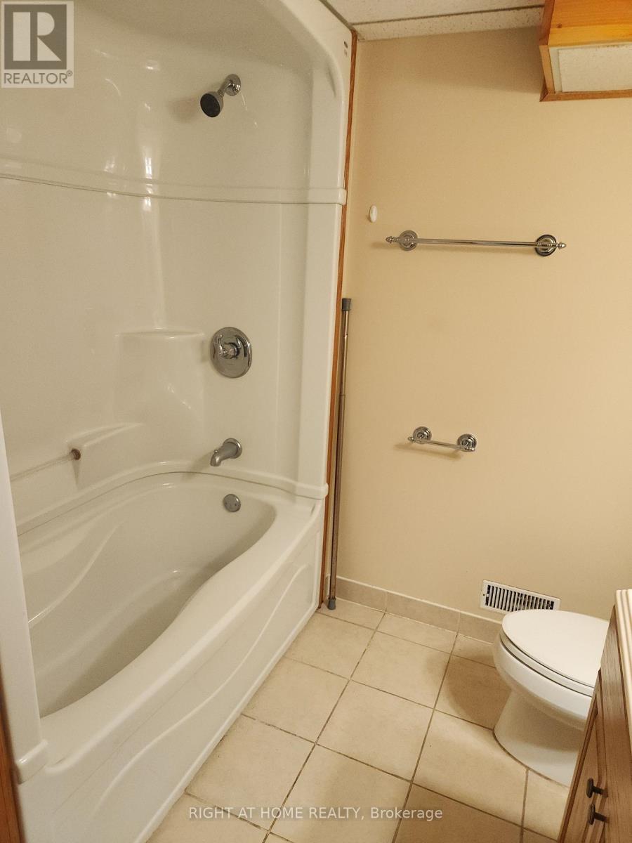 1023 Carson Road, Springwater, Ontario  L4M 4S5 - Photo 23 - S13712266