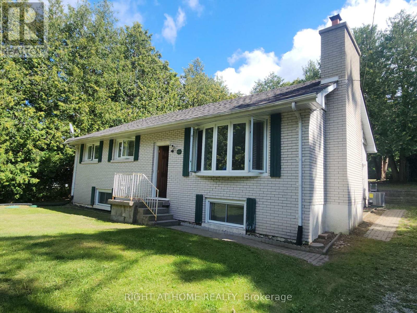 1023 Carson Road, Springwater, Ontario  L4M 4S5 - Photo 3 - S13712266