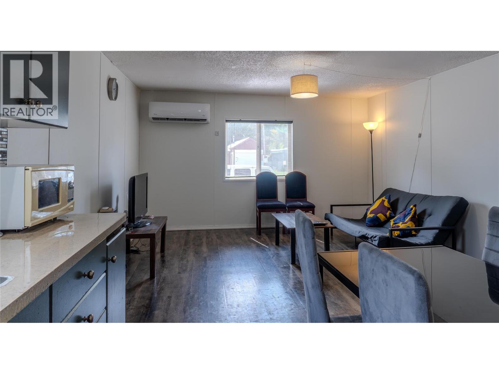 606 Edward Street Unit# 10, Revelstoke, British Columbia  V0E 2S0 - Photo 7 - 10398479