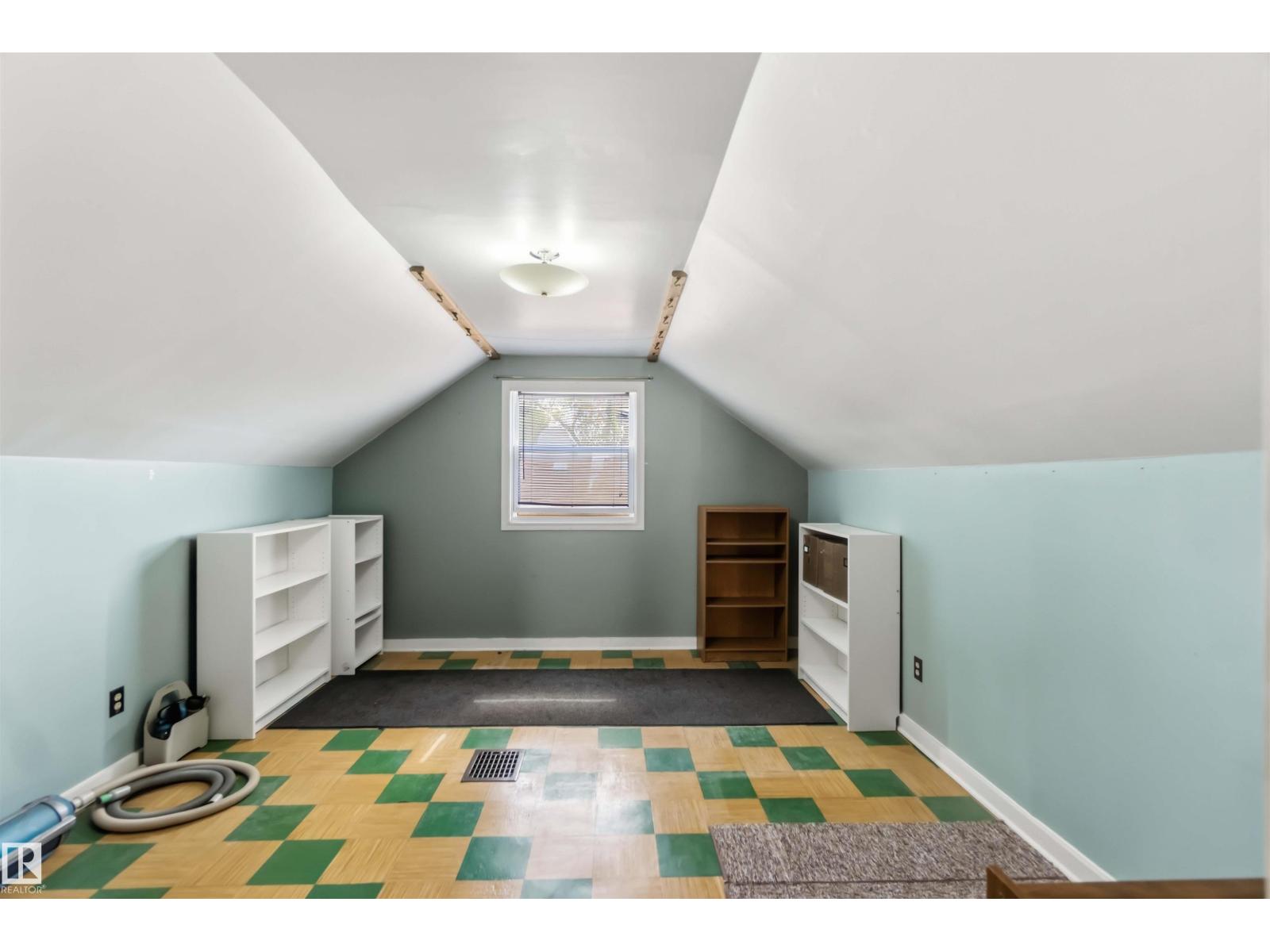picture 28