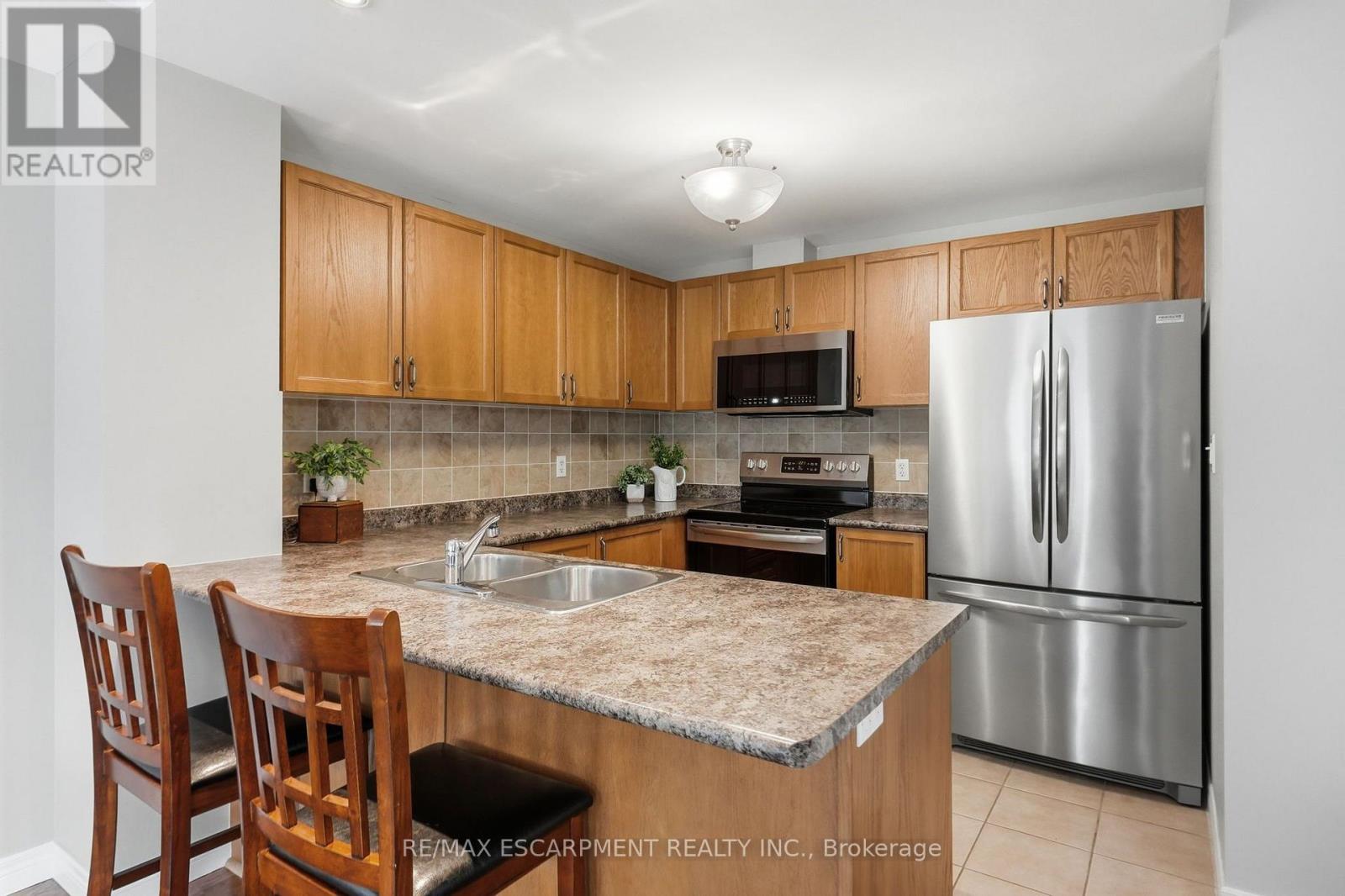 202 - 59 Critzia Drive, Hamilton, Ontario  L0R 1W0 - Photo 8 - X13712268