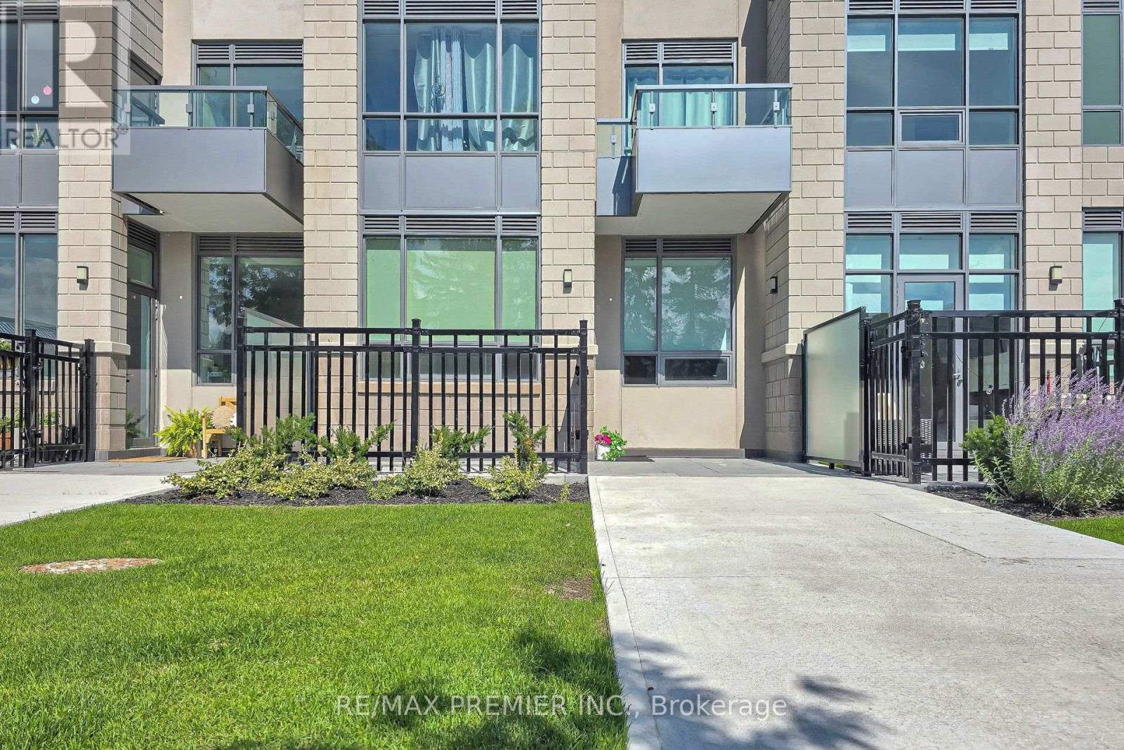 113 - 2075 King Road, King, Ontario  L7B 0R6 - Photo 23 - N13710110