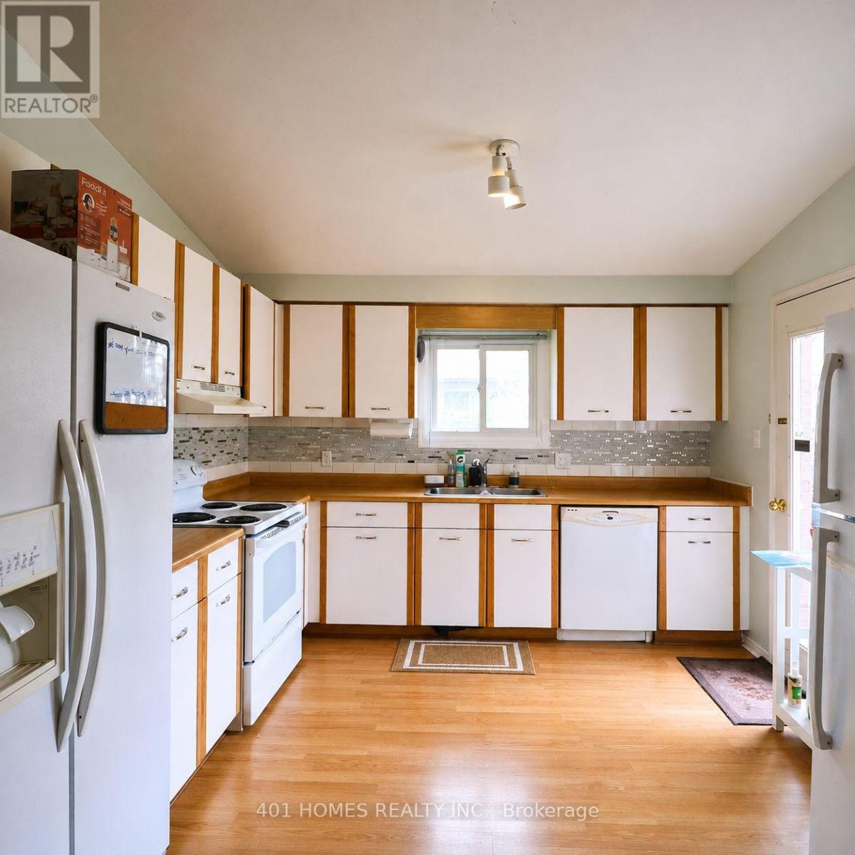 239 Saddy Avenue, London East, Ontario  N5V 3V6 - Photo 7 - X13712314