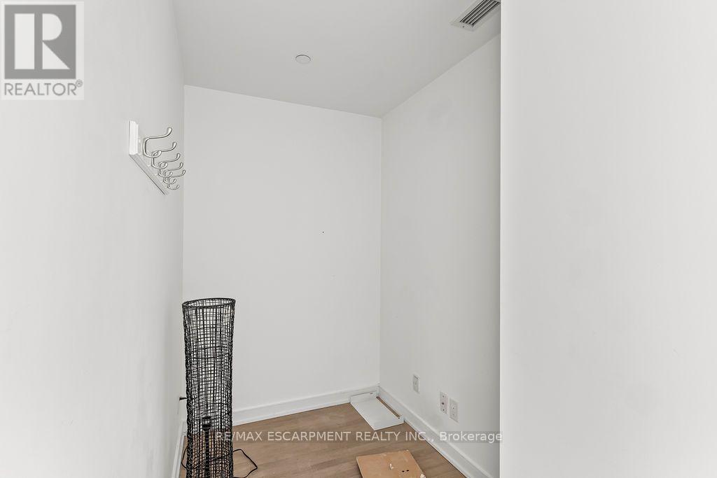 206 - 57 St Joseph Street, Toronto, Ontario  M5S 0C5 - Photo 26 - C13712332