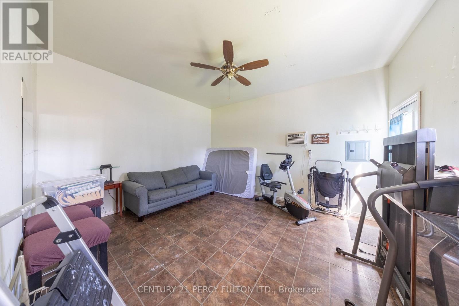 816 Simcoe Street N, Oshawa, Ontario  L1G 4V8 - Photo 33 - E13712292