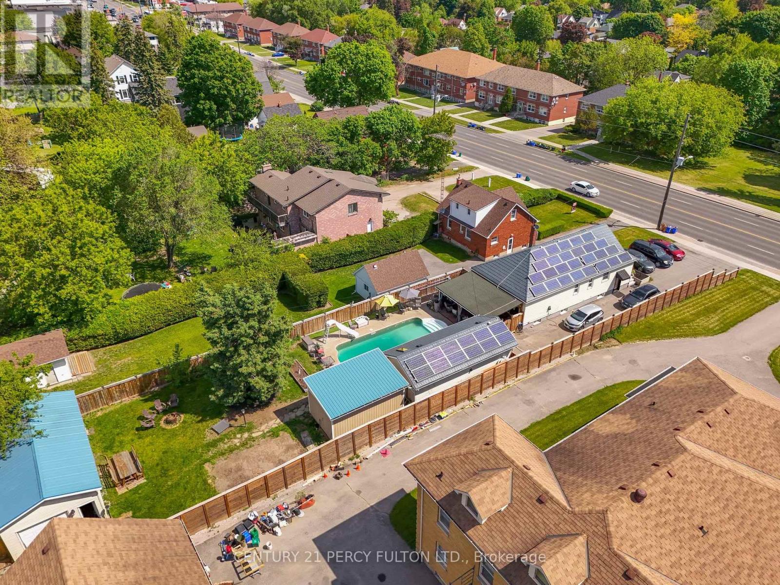 816 Simcoe Street N, Oshawa, Ontario  L1G 4V8 - Photo 35 - E13712292