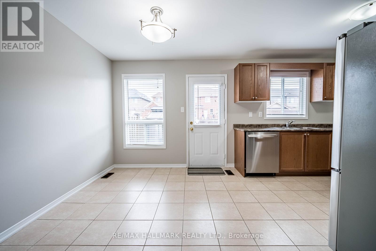 206 Lageer Drive, Whitchurch-Stouffville, Ontario  L4A 0X1 - Photo 14 - N13712290