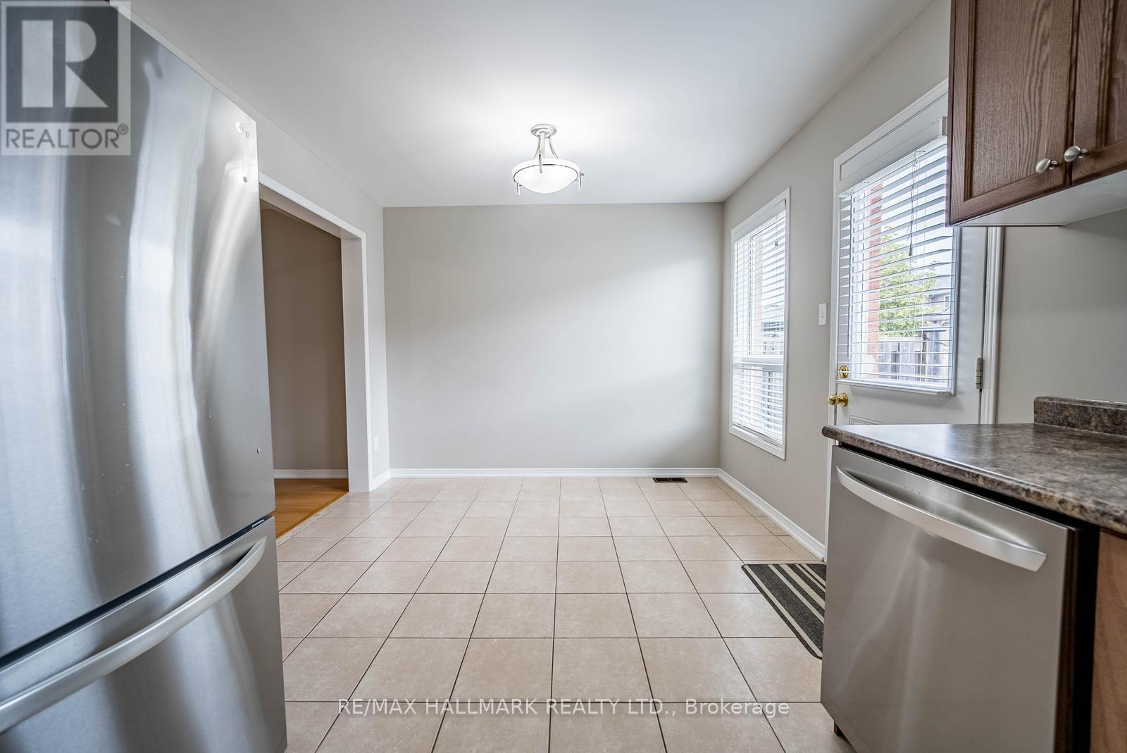 206 Lageer Drive, Whitchurch-Stouffville, Ontario  L4A 0X1 - Photo 15 - N13712290