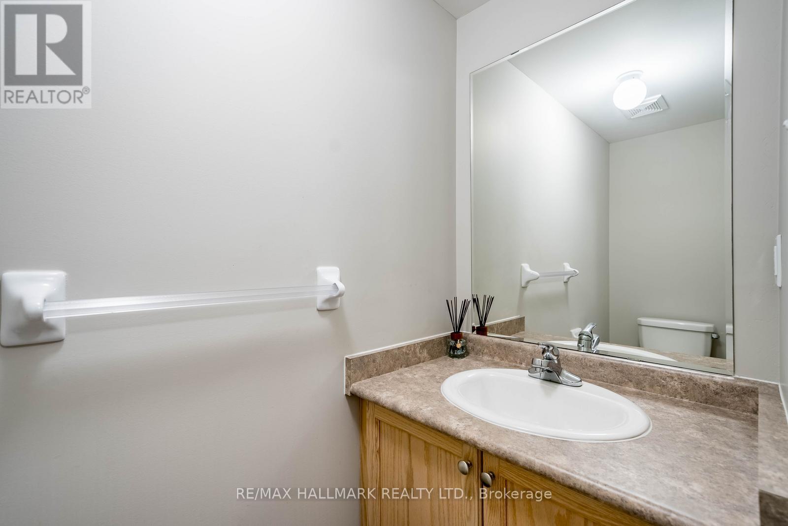 206 Lageer Drive, Whitchurch-Stouffville, Ontario  L4A 0X1 - Photo 20 - N13712290