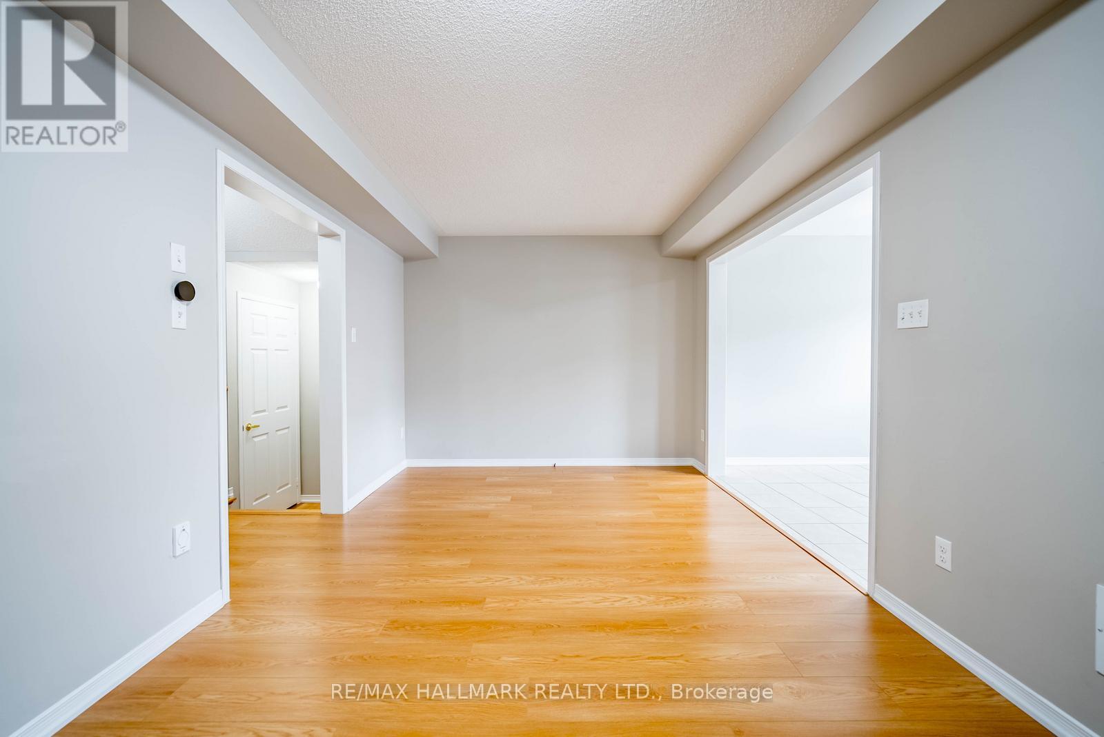 206 Lageer Drive, Whitchurch-Stouffville, Ontario  L4A 0X1 - Photo 7 - N13712290