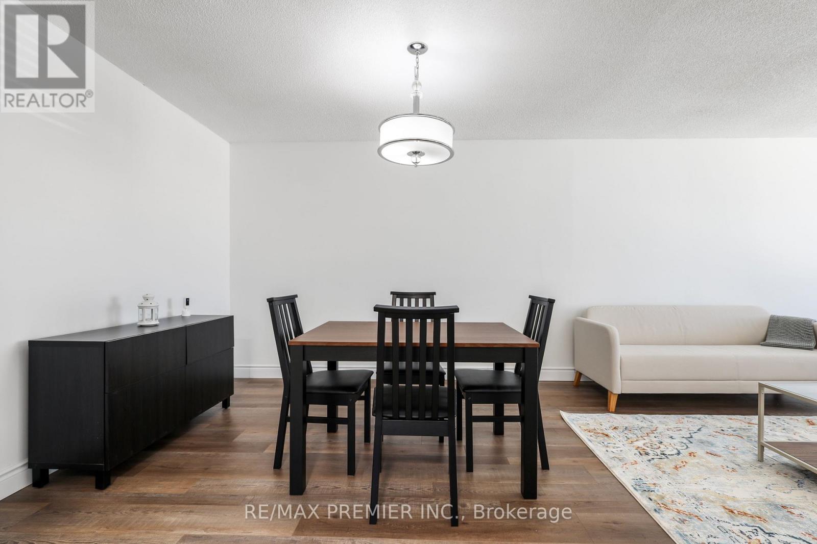 45 Roughley Street, Bradford West Gwillimbury, Ontario  L3Z 3B3 - Photo 12 - N13712318