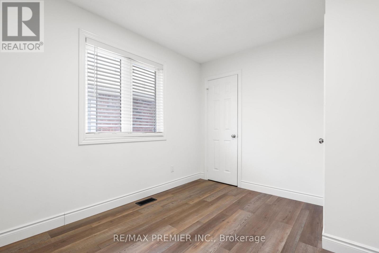 45 Roughley Street, Bradford West Gwillimbury, Ontario  L3Z 3B3 - Photo 18 - N13712318