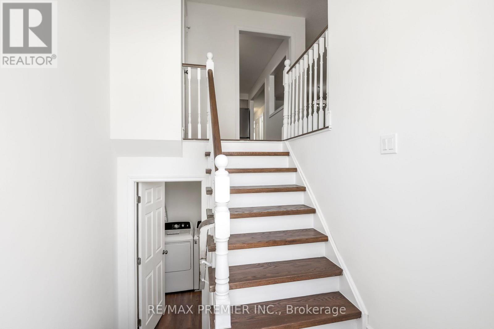 45 Roughley Street, Bradford West Gwillimbury, Ontario  L3Z 3B3 - Photo 20 - N13712318