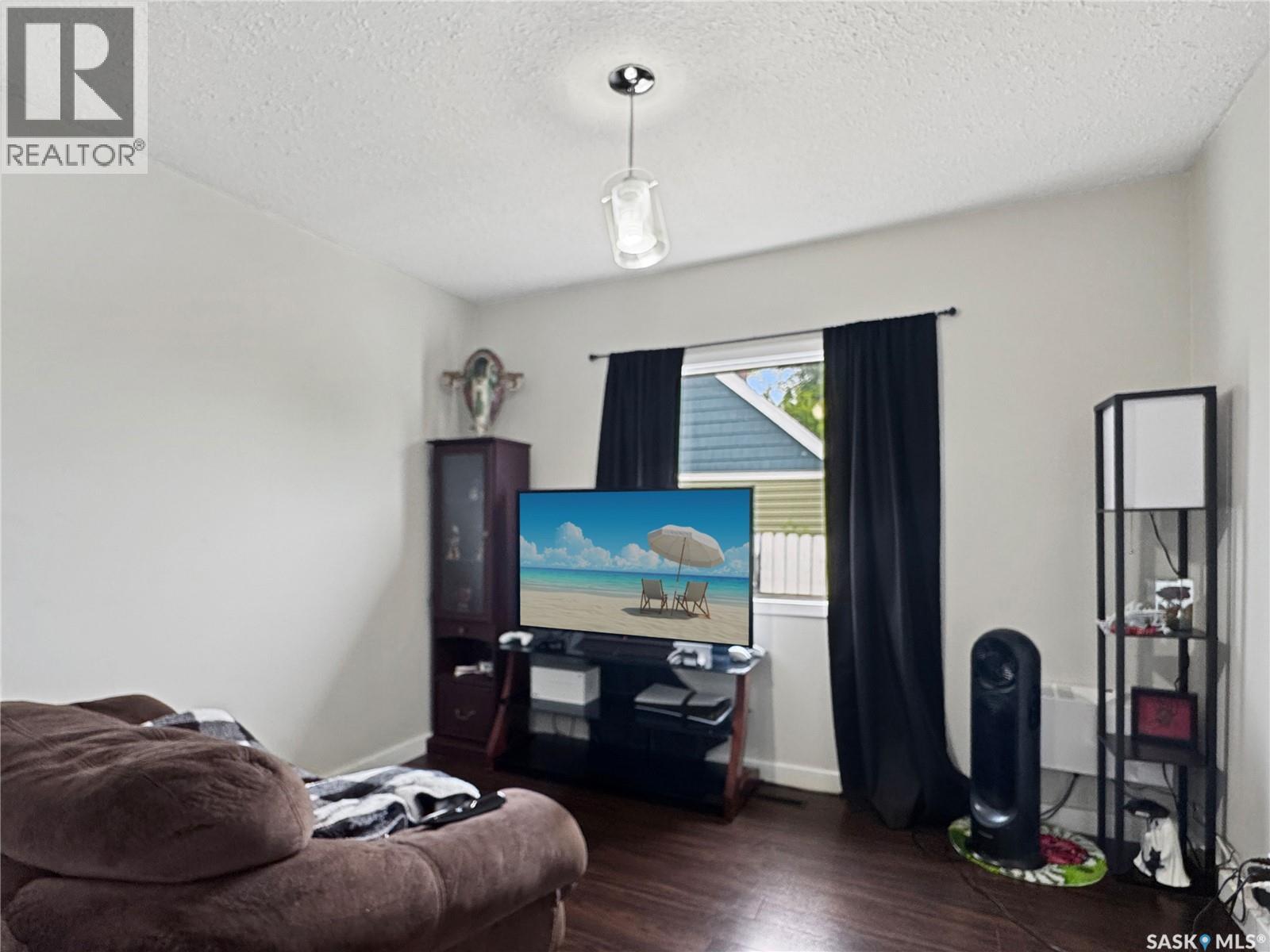862 109th Street, North Battleford, Saskatchewan  S9A 2C9 - Photo 3 - SK041561