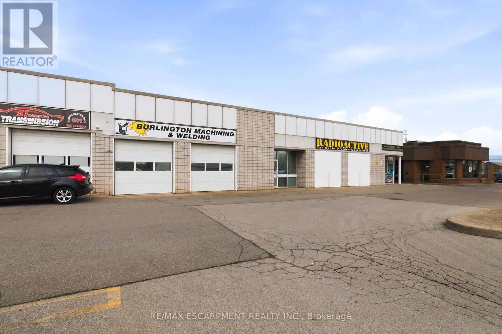 4 - 3485 Harvester Road, Burlington, Ontario  L7N 3T3 - Photo 3 - W13712312
