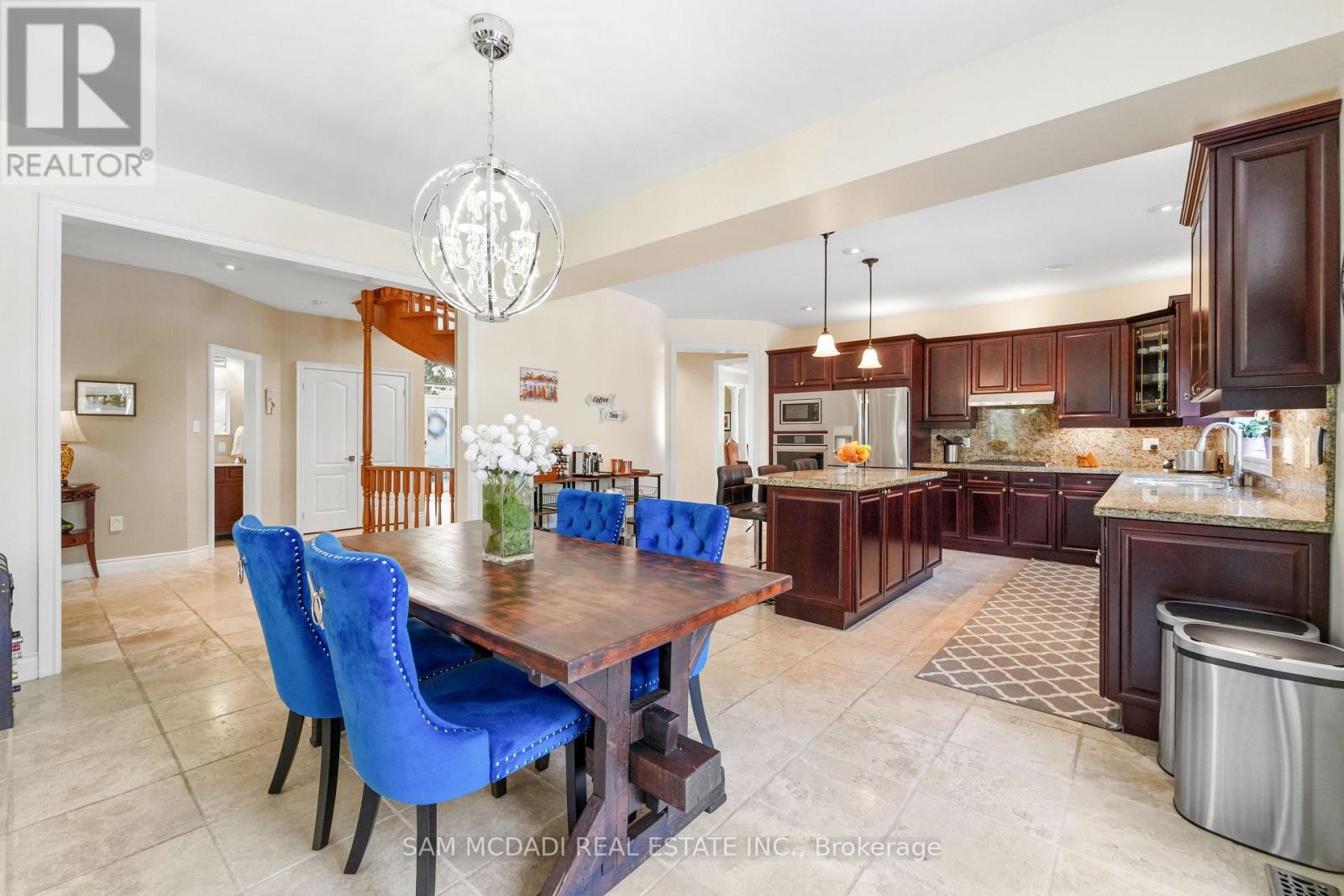 527 Meadow Wood Road, Mississauga, Ontario  L5J 2S4 - Photo 13 - W13712316