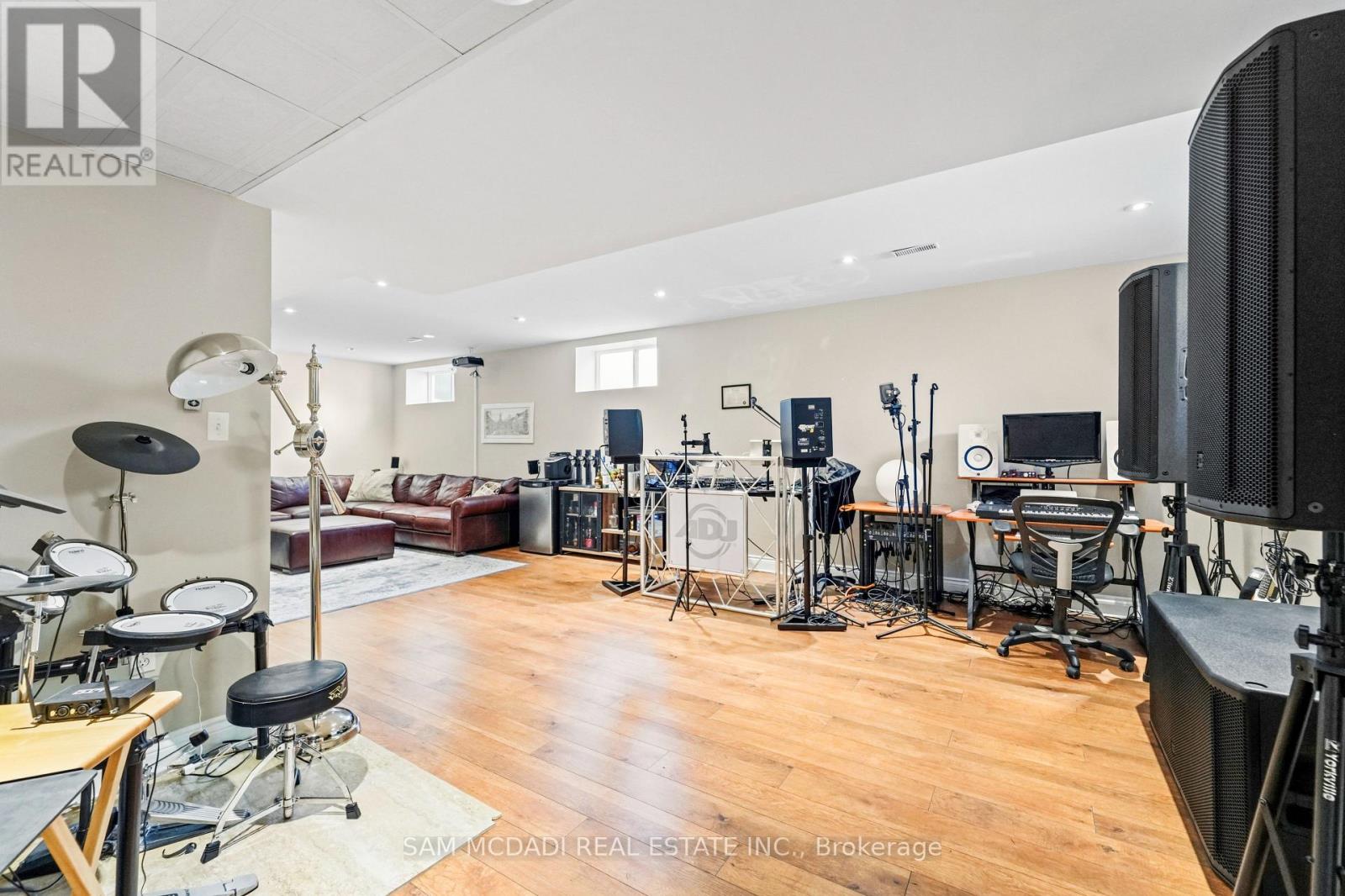 527 Meadow Wood Road, Mississauga, Ontario  L5J 2S4 - Photo 37 - W13712316