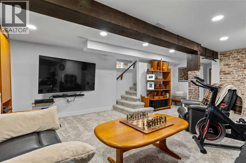 726 Memorial Drive NW, Calgary, Alberta  T2N 3C7 - Photo 29 - A2322864