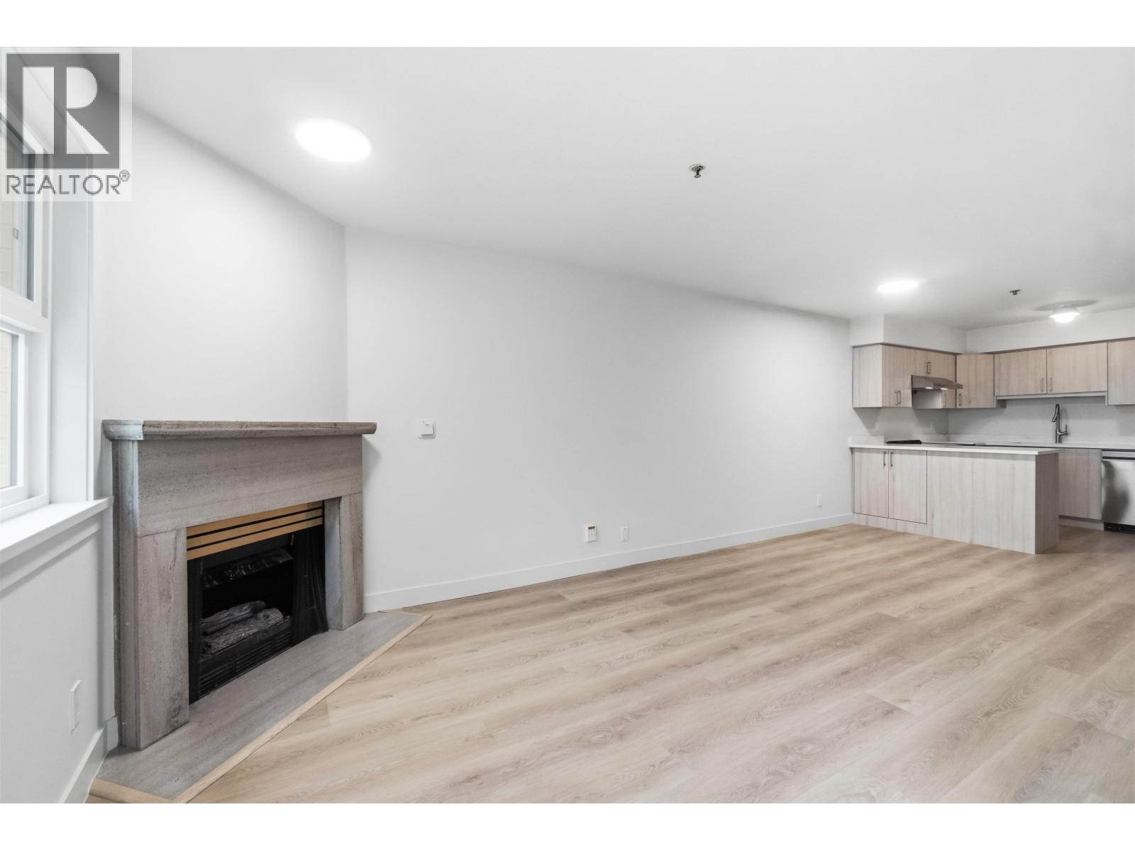 305 2928 Commercial Drive, Vancouver, British Columbia V5N 4C9 - Photo 19 - R3145933