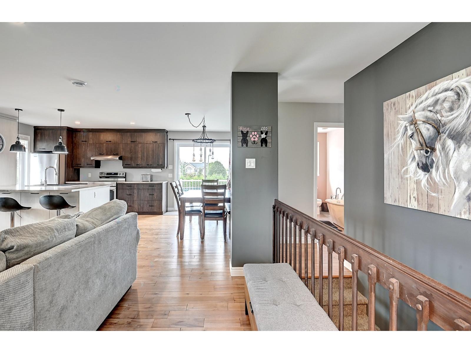 15 Rue Chevalier-De Lorimier Saint-Cuthbert Quebec Canada J0K2C0 2