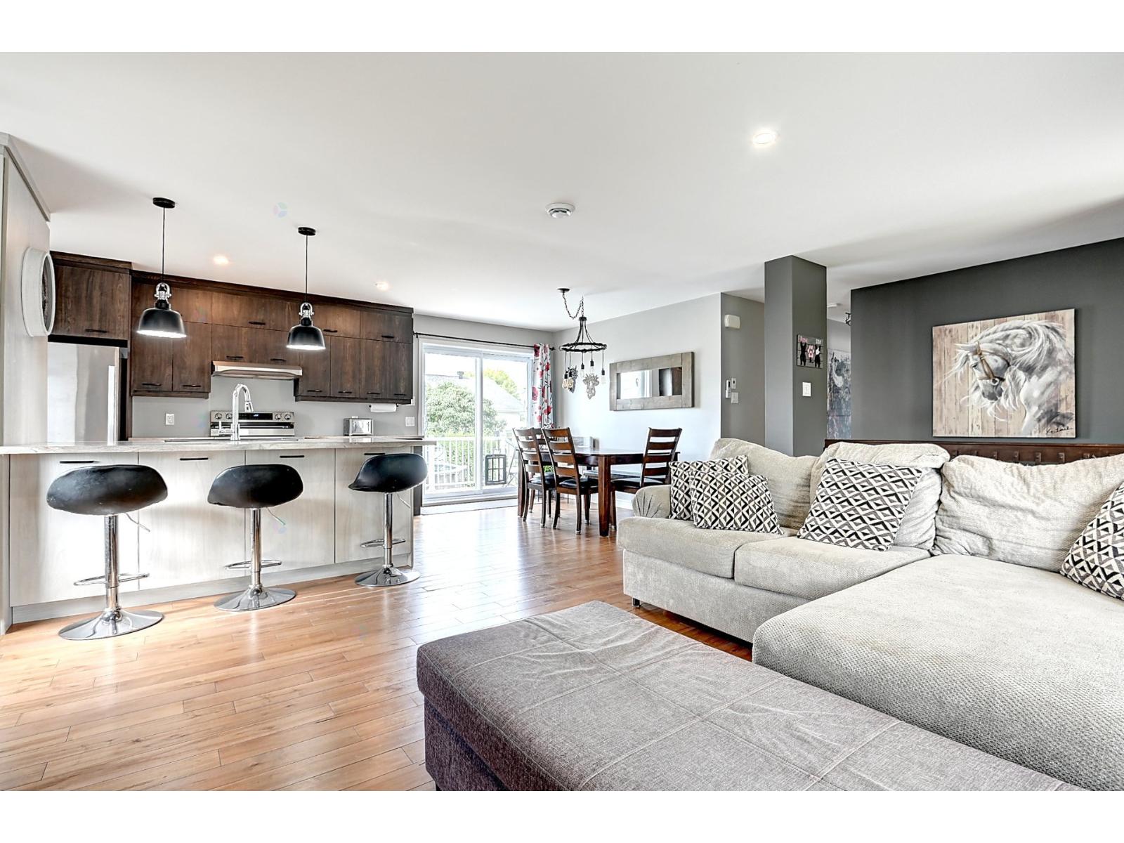 15 Rue Chevalier-De Lorimier Saint-Cuthbert Quebec Canada J0K2C0 5