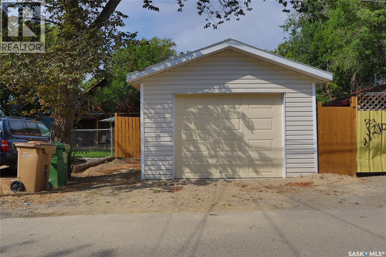 2039 Wallace Street, Regina, Saskatchewan  S4N 4A3 - Photo 19 - SK046607
