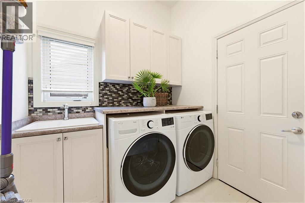 239 Buttonbush Street, Waterloo, Ontario  N2V 0B4 - Photo 14 - 40836542