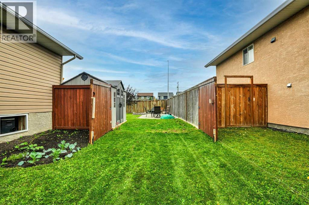 176 Sunset Heights, Crossfield, Alberta  T0M 0S0 - Photo 25 - A2339186