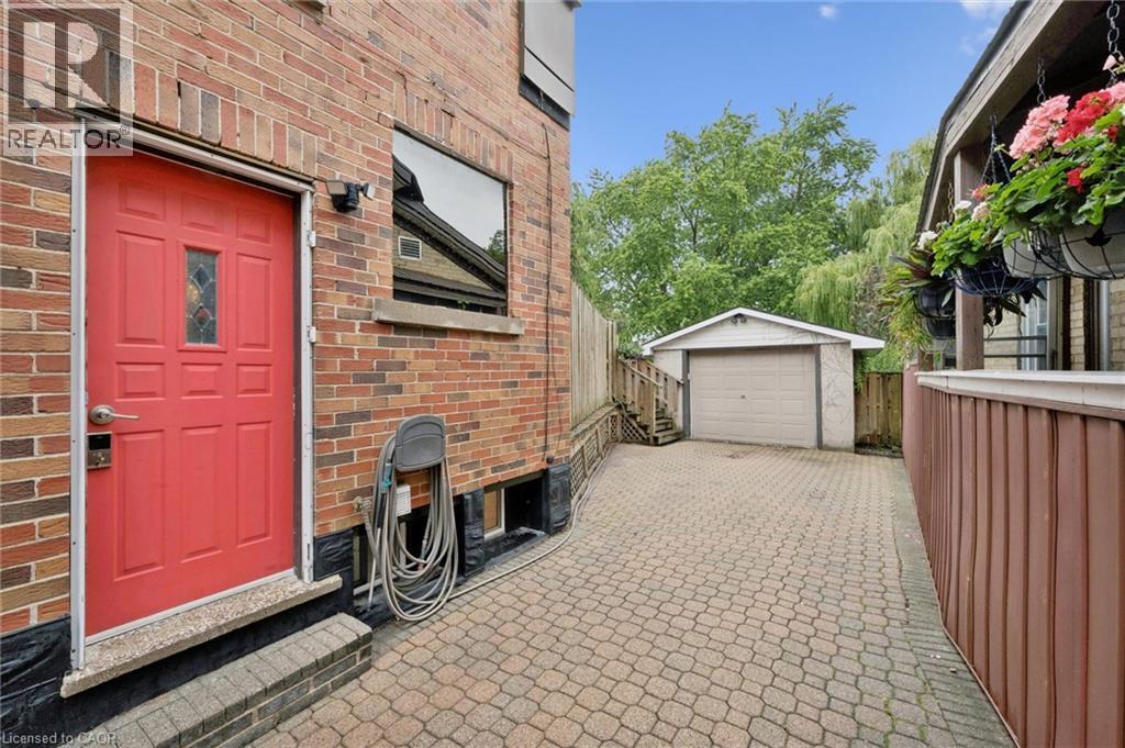 228 Waterloo Street, Kitchener, Ontario  N2H 3W1 - Photo 33 - 40858091