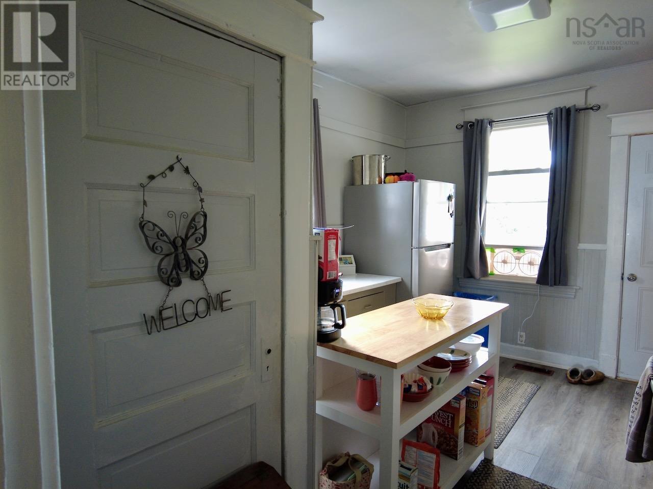 picture 24