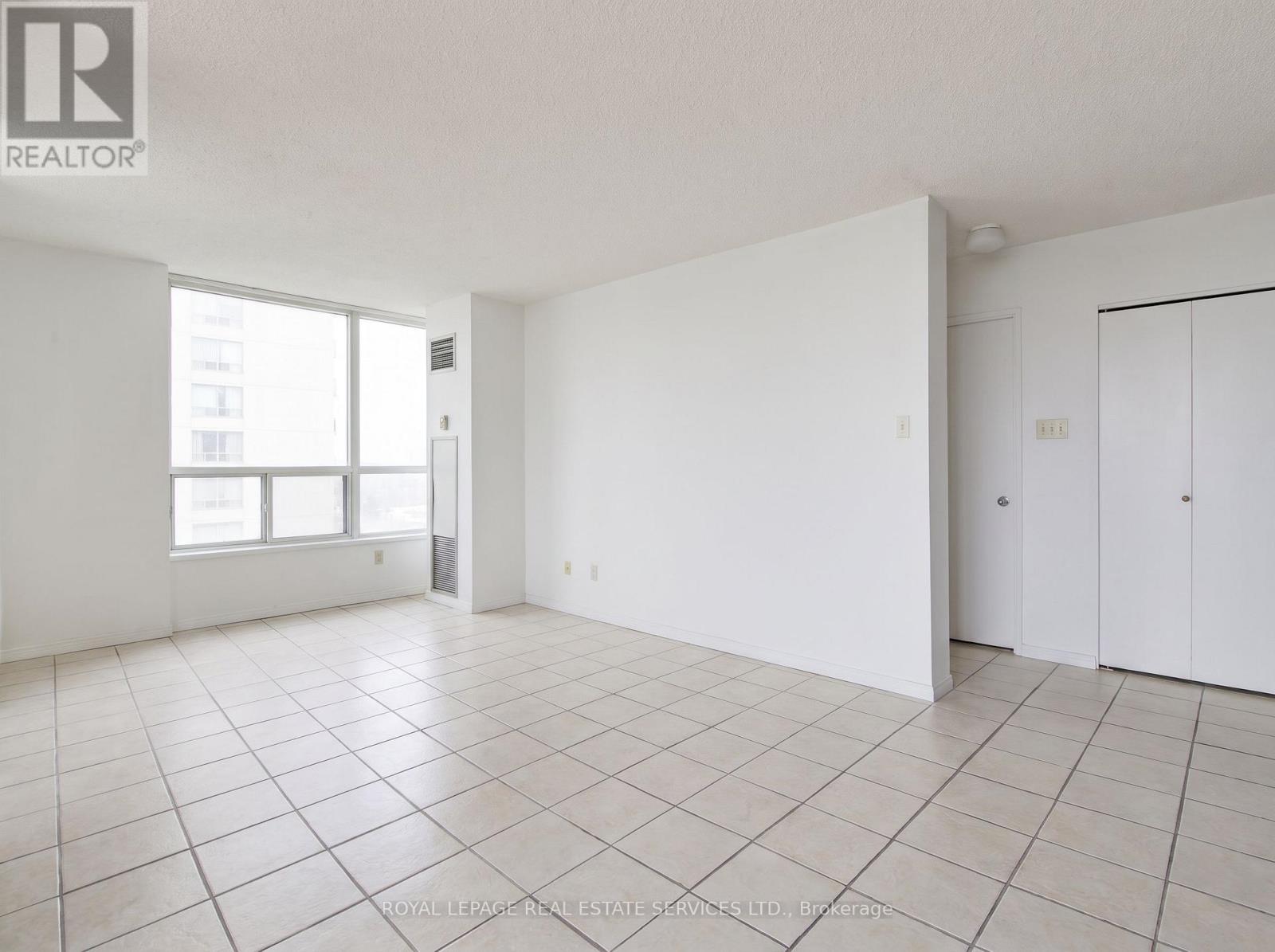 1212 - 75 King Street E, Mississauga, Ontario  L5A 4G5 - Photo 18 - W13712324