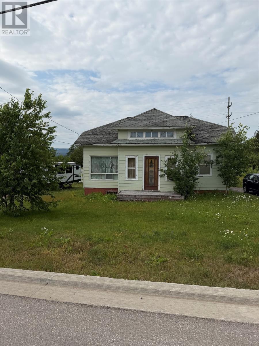 11 Garden Road, Deer Lake, Newfoundland & Labrador