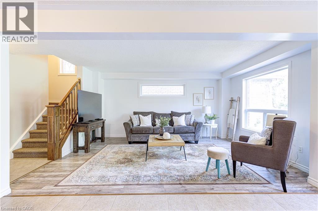 282 Carrington Drive, Guelph, Ontario  N1G 5H2 - Photo 13 - 40845012
