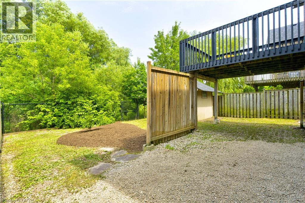 282 Carrington Drive, Guelph, Ontario  N1G 5H2 - Photo 39 - 40845012