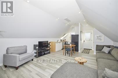 4128 Acheson Avenue, Niagara Falls, Ontario  L2E 3L9 - Photo 2 - X13712350