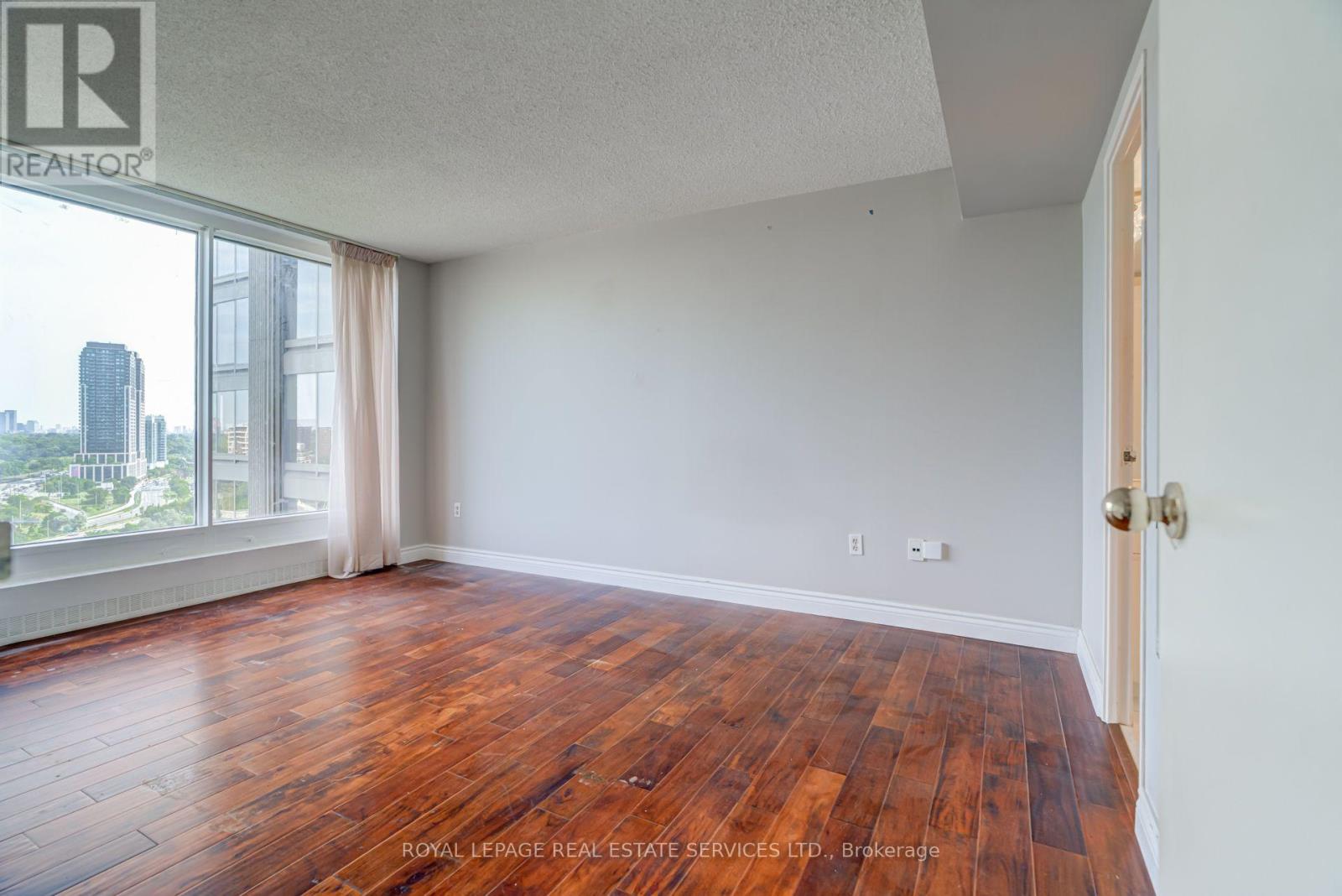 1610 - 2045 Lake Shore Boulevard W, Toronto, Ontario  M8V 2Z6 - Photo 17 - W13712352