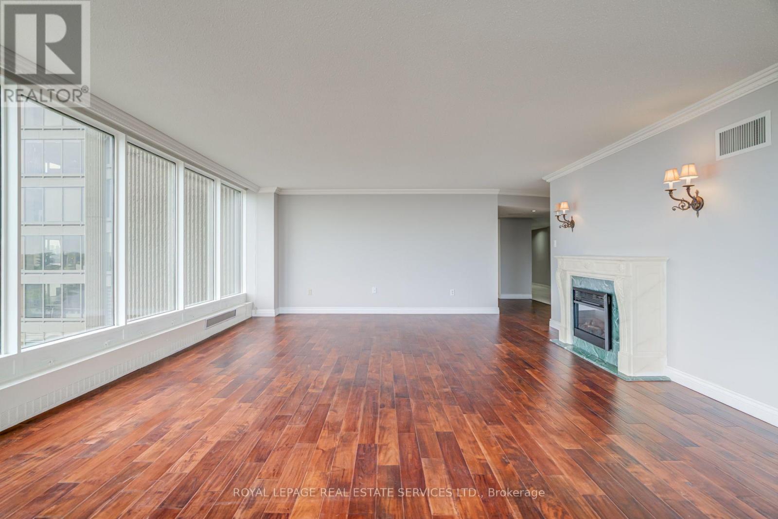 1610 - 2045 Lake Shore Boulevard W, Toronto, Ontario  M8V 2Z6 - Photo 7 - W13712352