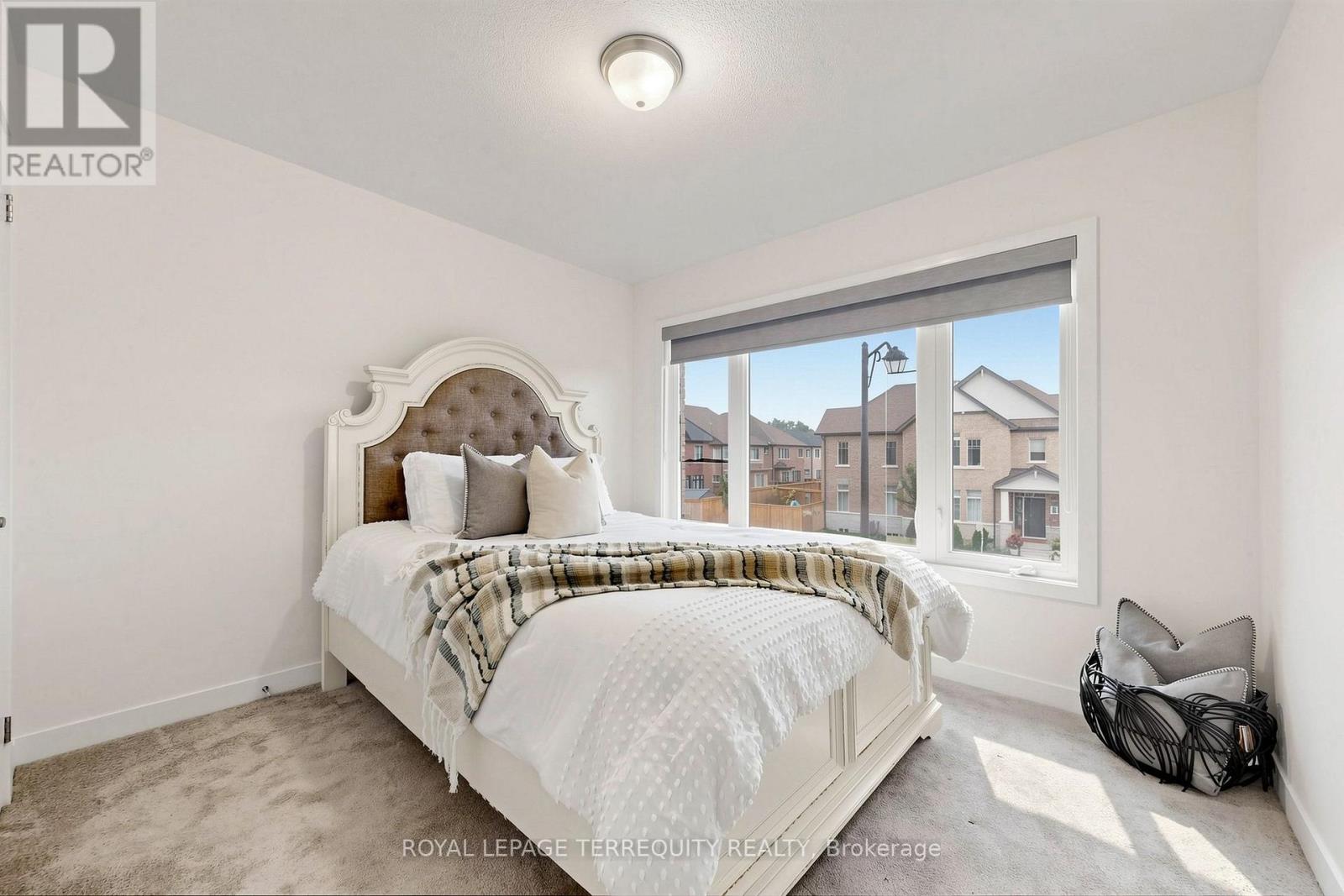 1456 Rose Way, Milton, Ontario  L9T 7E7 - Photo 34 - W13712360