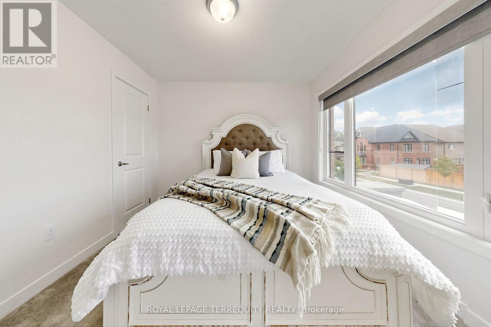 1456 Rose Way, Milton, Ontario  L9T 7E7 - Photo 36 - W13712360